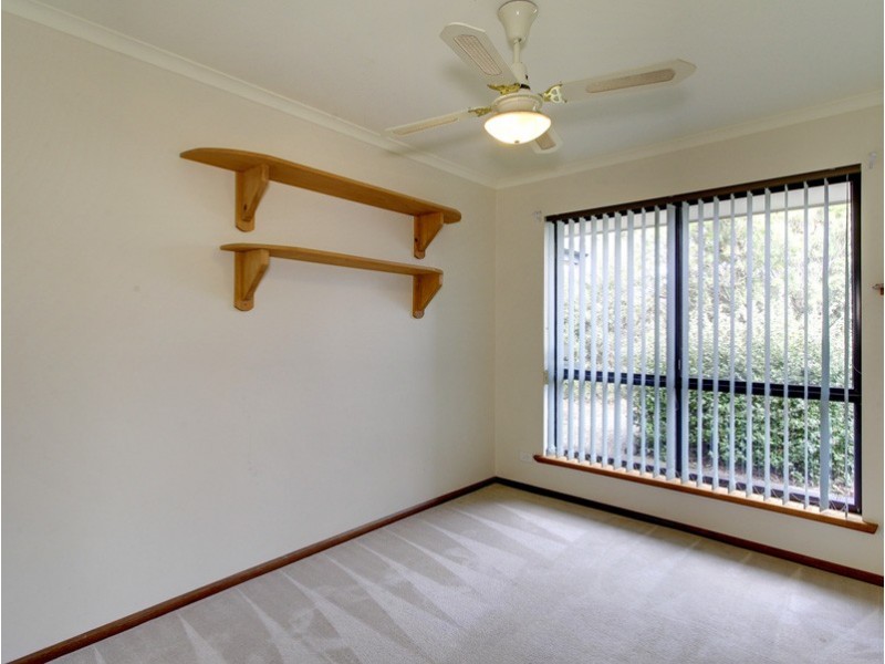 6 Leaker Avenue, Aldinga Beach SA 5173