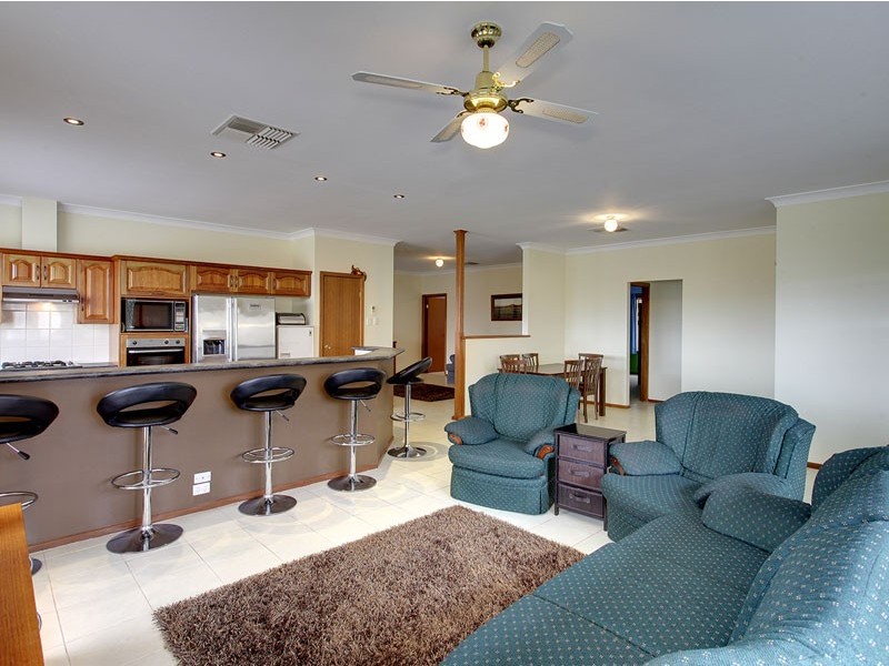 36 Marla Crescent, Noarlunga Downs SA 5168