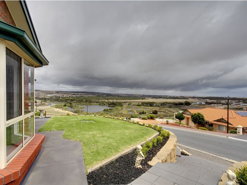 36 Marla Crescent, Noarlunga Downs SA 5168