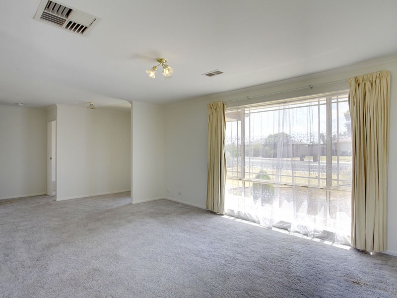 6 Dolphin Boulevard, Aldinga Beach SA 5173