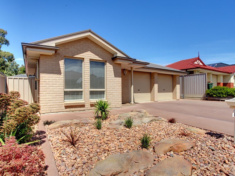 4 Rose Court, Hackham SA 5163