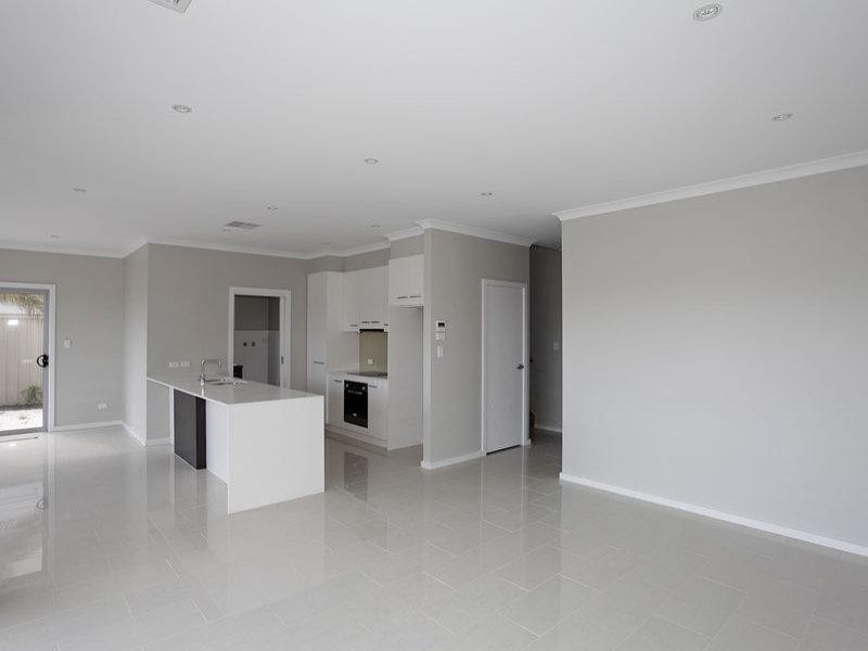 1/10 Commercial Road, Port Noarlunga South SA 5167