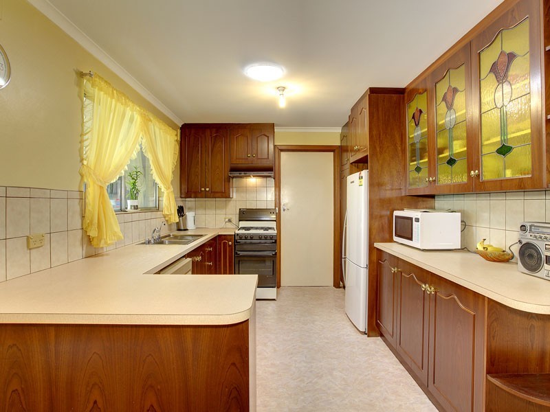 10 Woodstock Avenue, Christie Downs SA 5164