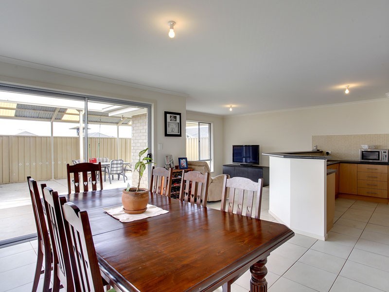 22 Atlantis Avenue, Seaford Meadows SA 5169