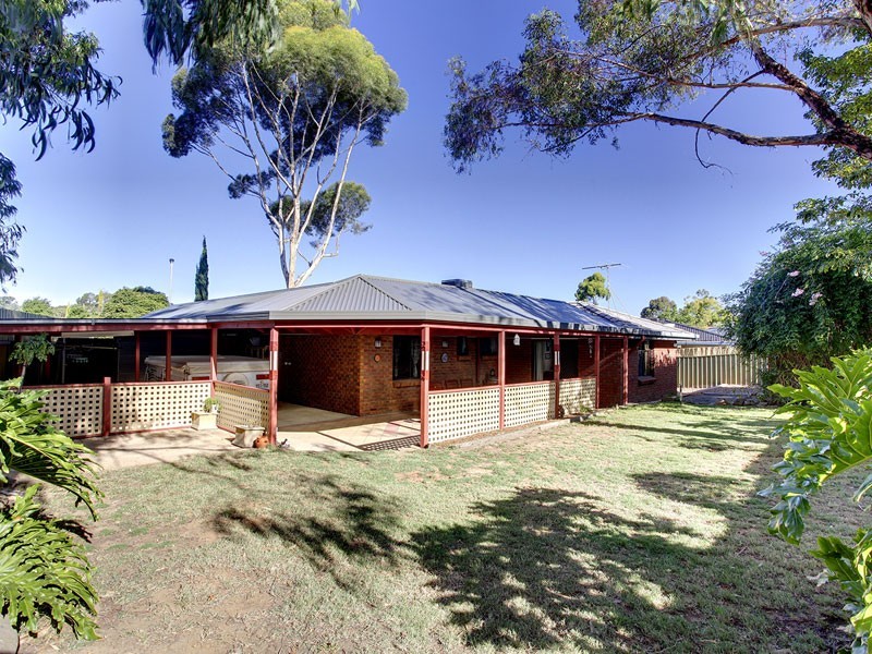 6 Rubin Crescent, Happy Valley SA 5159