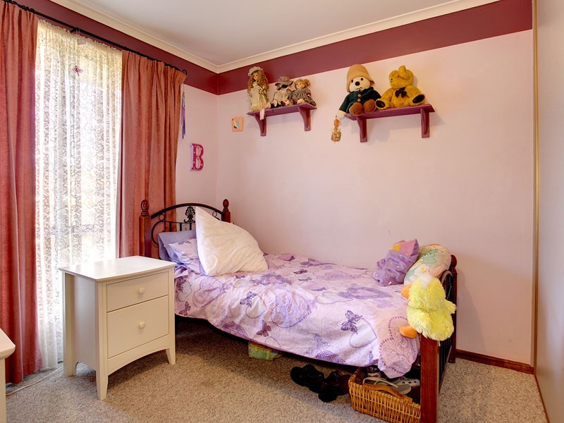 6 Rubin Crescent, Happy Valley SA 5159