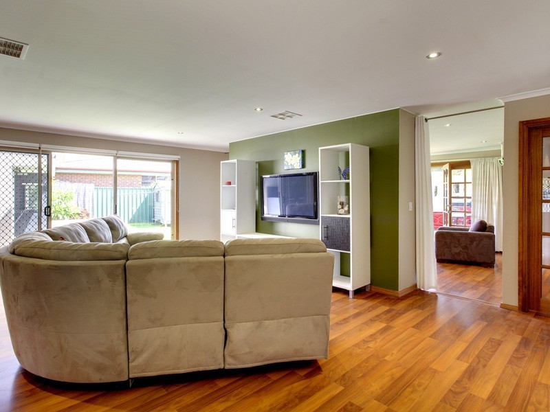 21 Cliff Avenue, Port Noarlunga South SA 5167