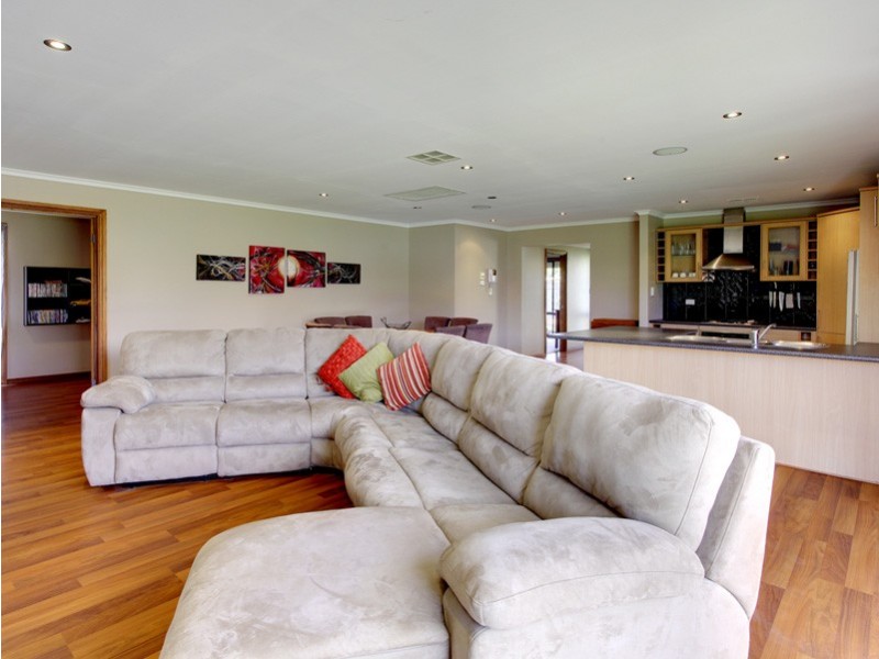 21 Cliff Avenue, Port Noarlunga South SA 5167