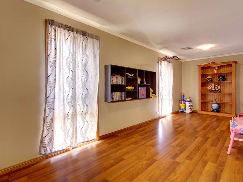 21 Cliff Avenue, Port Noarlunga South SA 5167