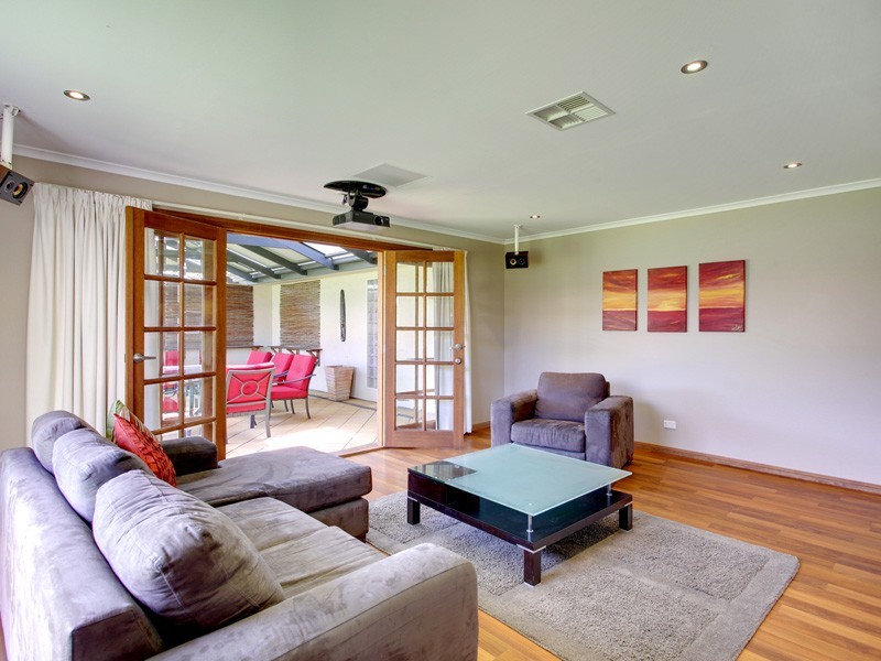 21 Cliff Avenue, Port Noarlunga South SA 5167