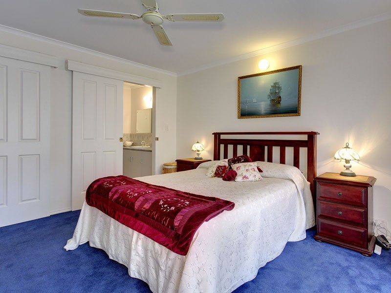 32 Onkaparinga Drive, Old Noarlunga SA 5168