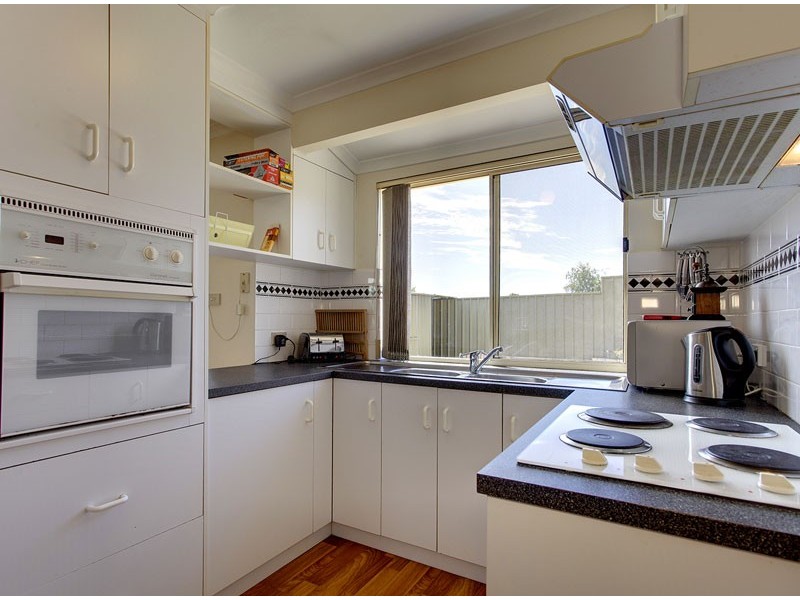 30 Chapman Avenue, Mclaren Vale SA 5171