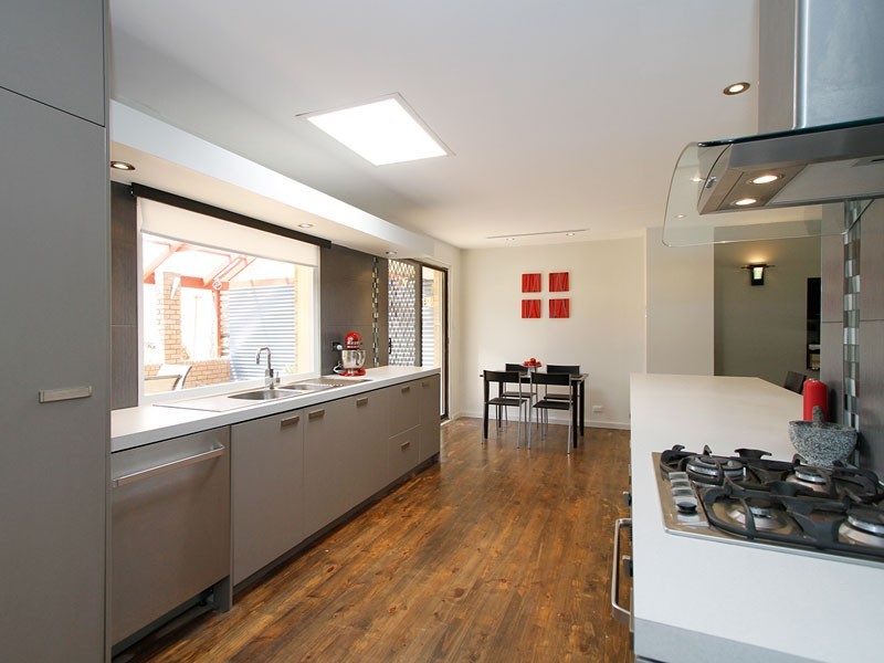 18 Roy Road, Morphett Vale SA 5162