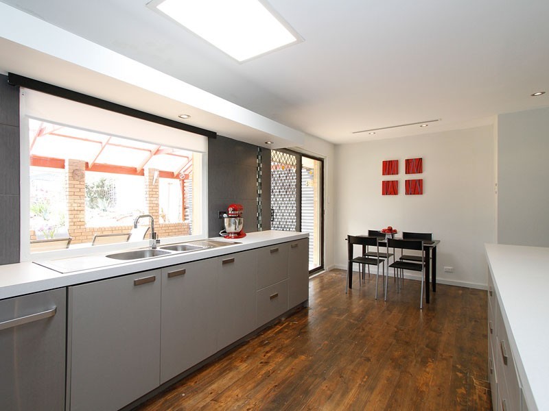 18 Roy Road, Morphett Vale SA 5162