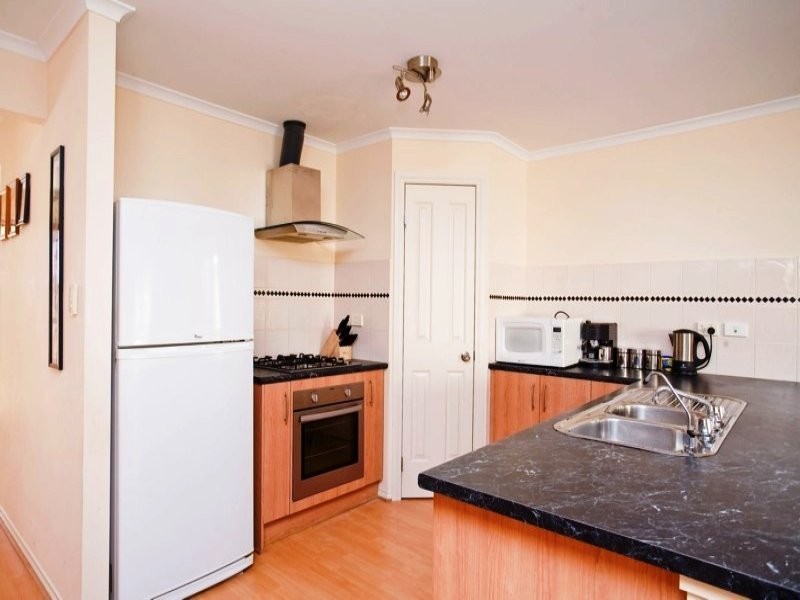 6 Mountain Ash Court, Hackham SA 5163