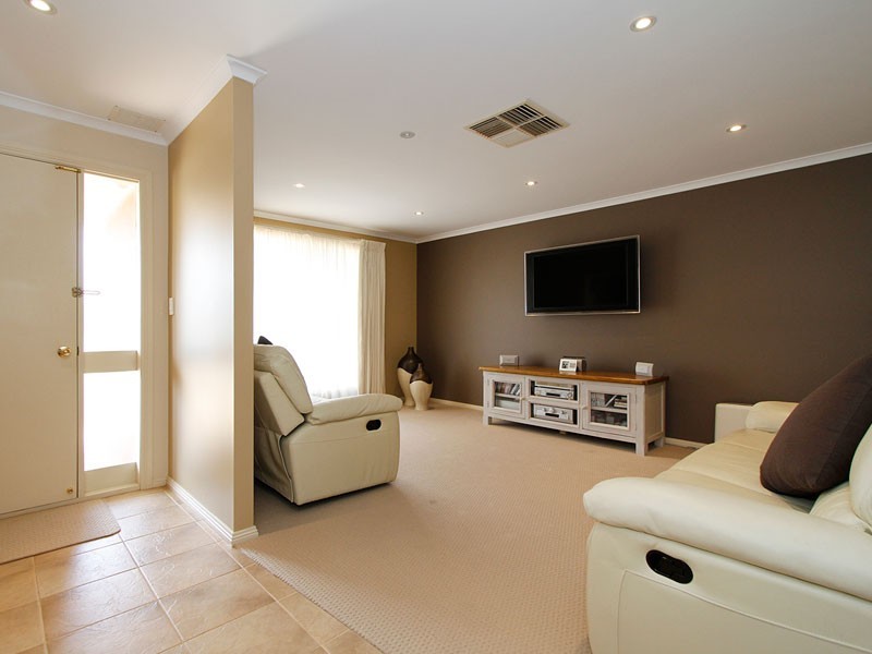 33 Kimber Street, Aldinga Beach SA 5173
