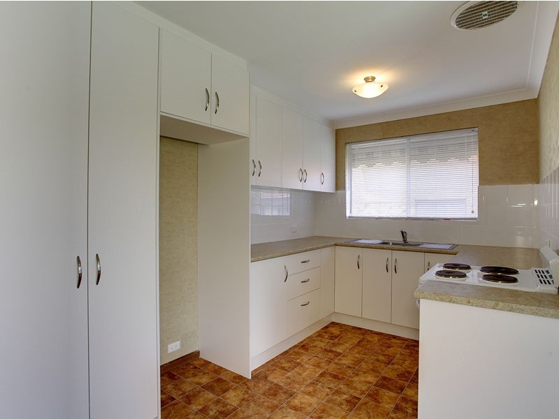 8 Richards Drive, Morphett Vale SA 5162