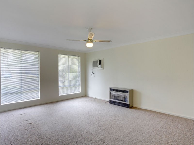 8 Richards Drive, Morphett Vale SA 5162