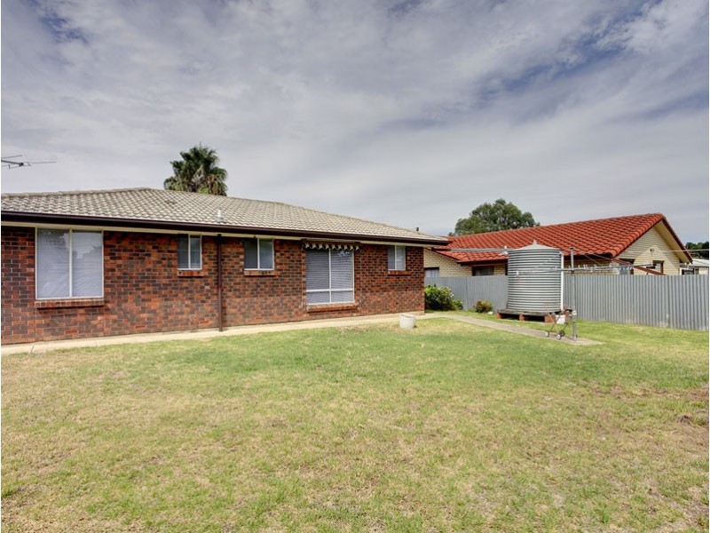 8 Richards Drive, Morphett Vale SA 5162