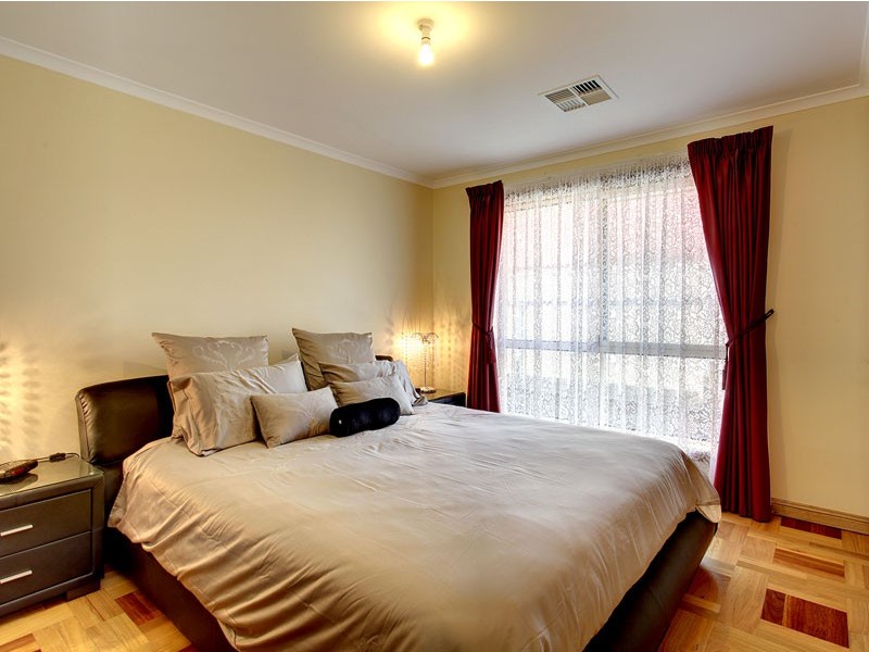 17 Philipson Crescent, Sheidow Park SA 5158