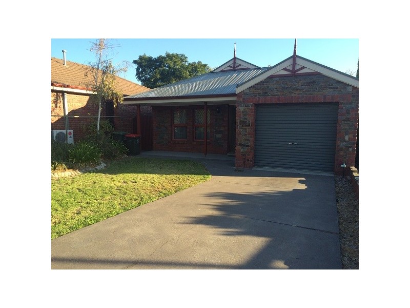 13 Hurtle Court, Woodcroft SA 5162