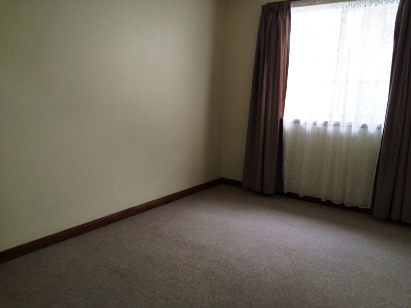 13 Hurtle Court, Woodcroft SA 5162