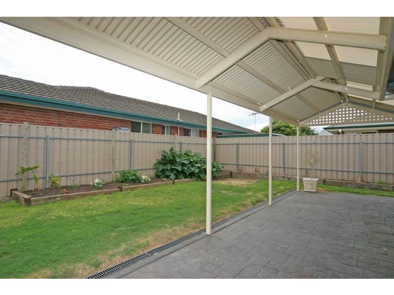 1 Vidmar Court, Woodcroft SA 5162