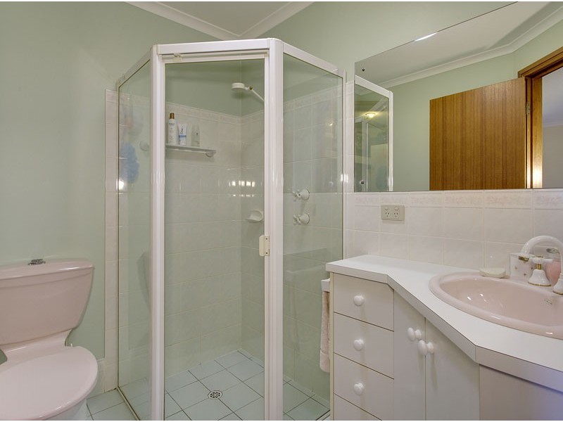 24 Valley View Drive, Mclaren Vale SA 5171