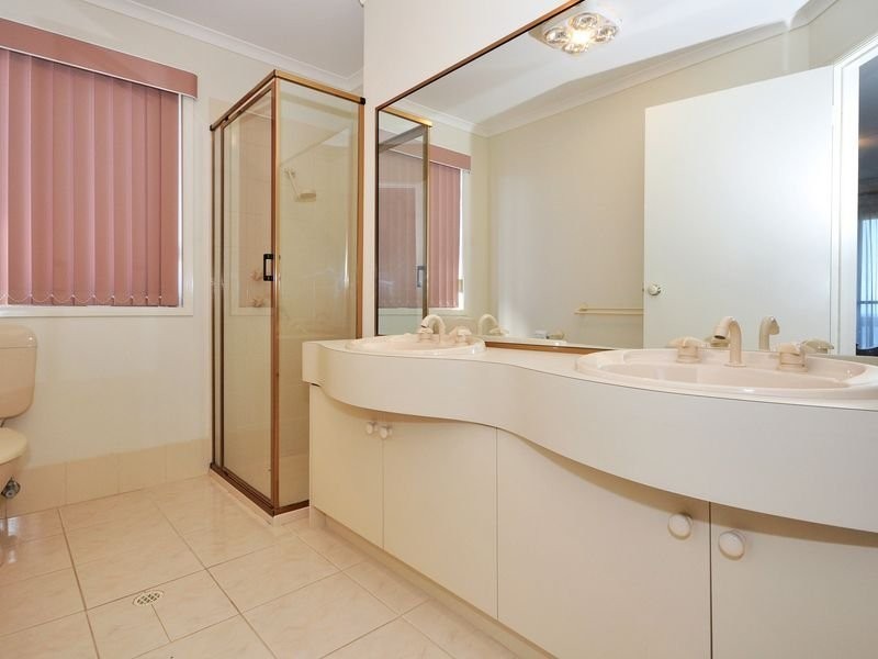 122 Esplanade, Aldinga Beach SA 5173