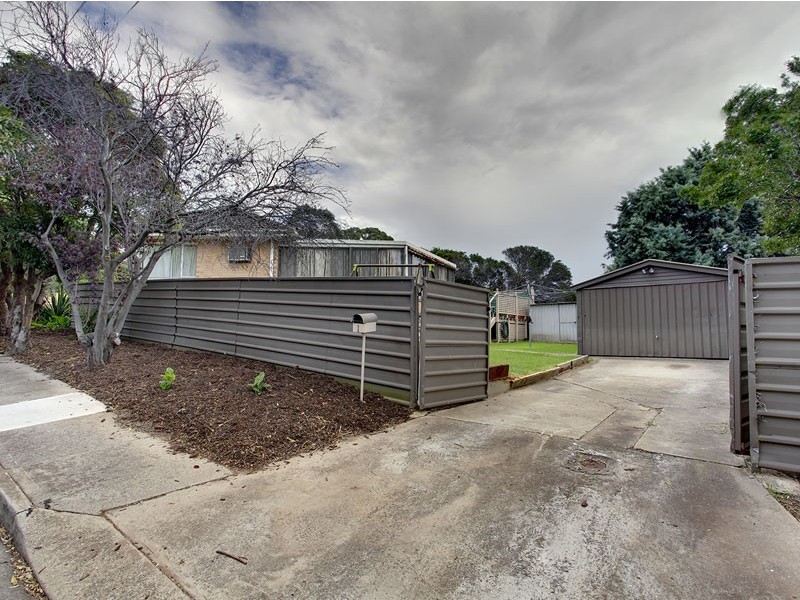 1 Townsend Drive, Morphett Vale SA 5162