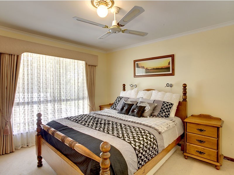 23 Songlark Grove, Flagstaff Hill SA 5159