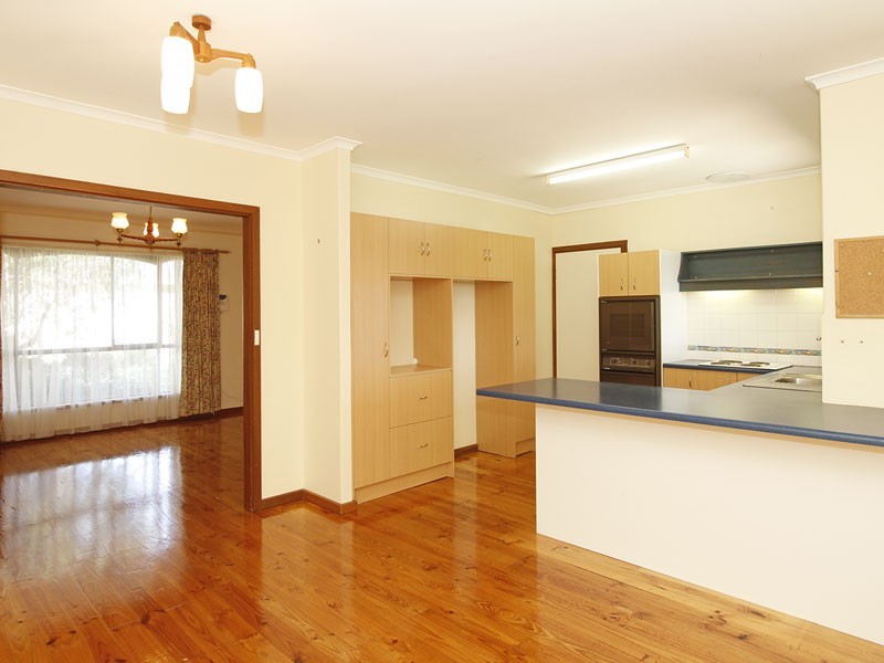 19 Richards Road, Willunga SA 5172