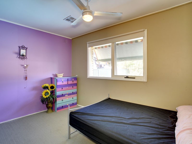 8 Johnson Crescent, Port Noarlunga SA 5167