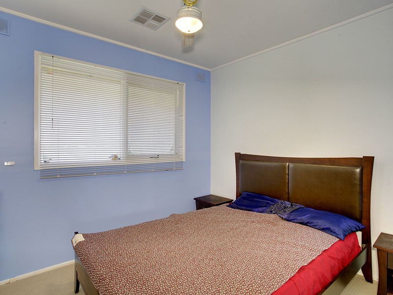 8 Johnson Crescent, Port Noarlunga SA 5167