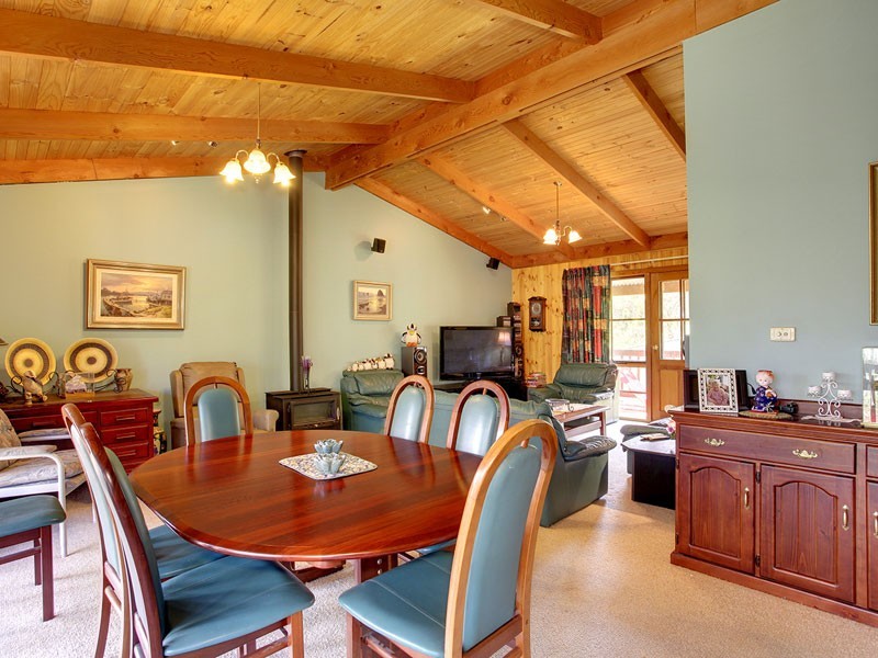 369 Black Road, Flagstaff Hill SA 5159