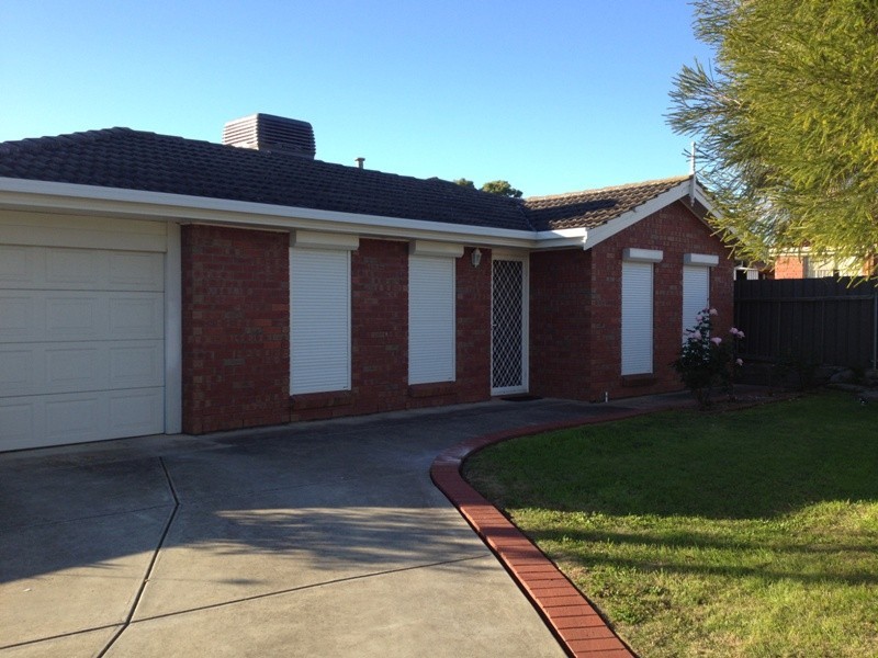 9 Windsor Court, Morphett Vale SA 5162