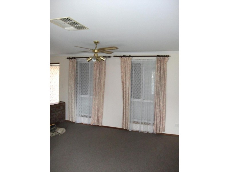 9 Windsor Court, Morphett Vale SA 5162