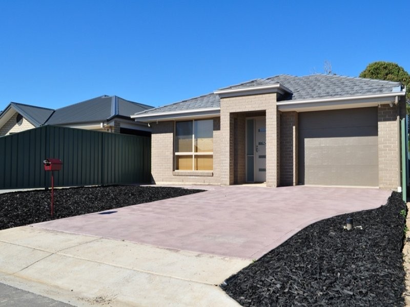 13 Lancaster Circuit, Old Noarlunga SA 5168