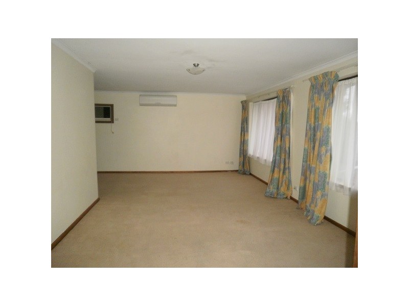 12 Whiteley Drive, Trott Park SA 5158