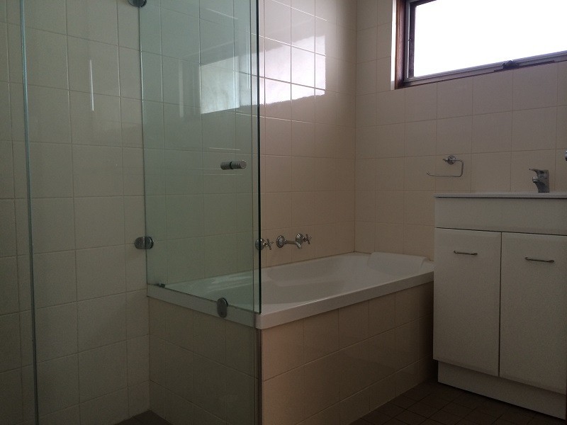 23 Barrdickson Crescent, Happy Valley SA 5159