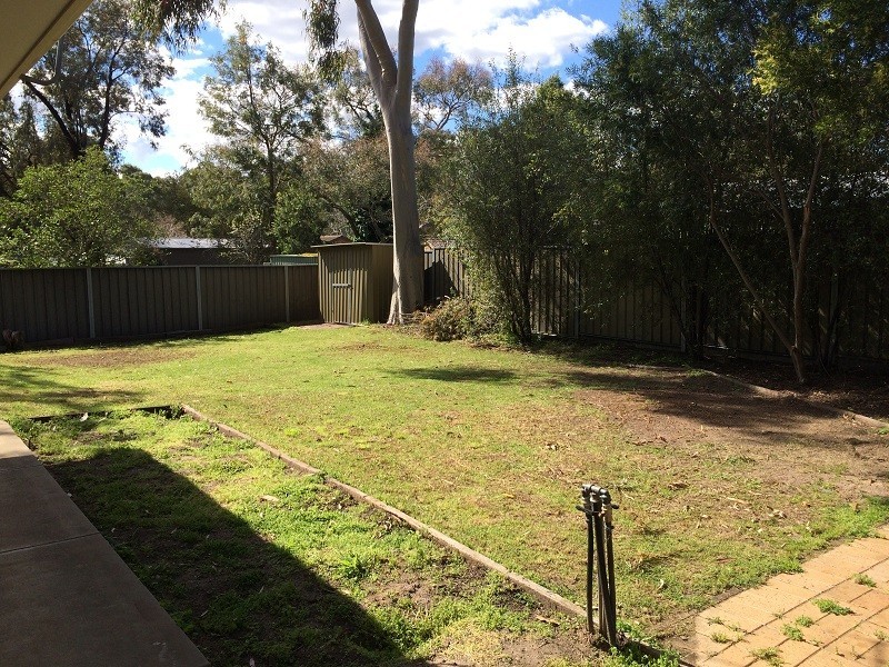 23 Barrdickson Crescent, Happy Valley SA 5159