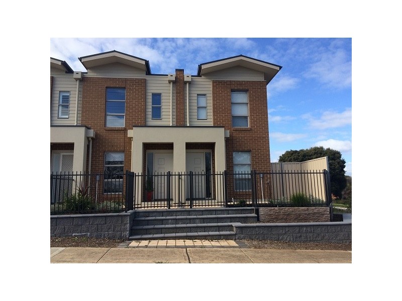 8, 12 Hillier Road, Morphett Vale SA 5162