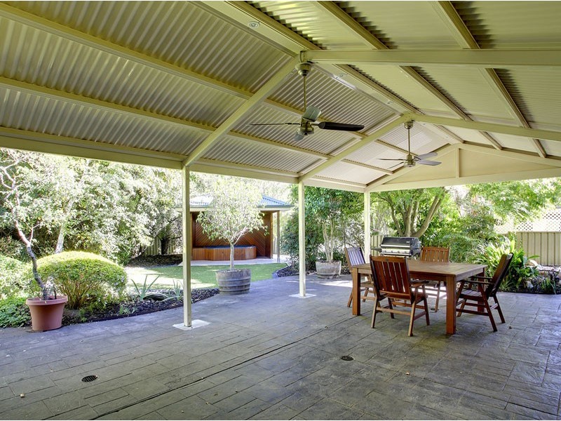 10 Shiraz Court, Aberfoyle Park SA 5159