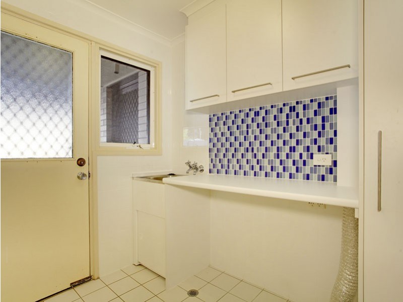 10 Simeon Crescent, Morphett Vale SA 5162