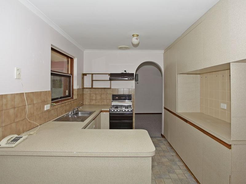 8 Braemar Avenue, Morphett Vale SA 5162