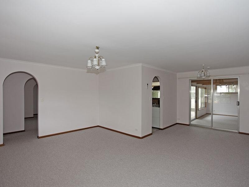 8 Braemar Avenue, Morphett Vale SA 5162