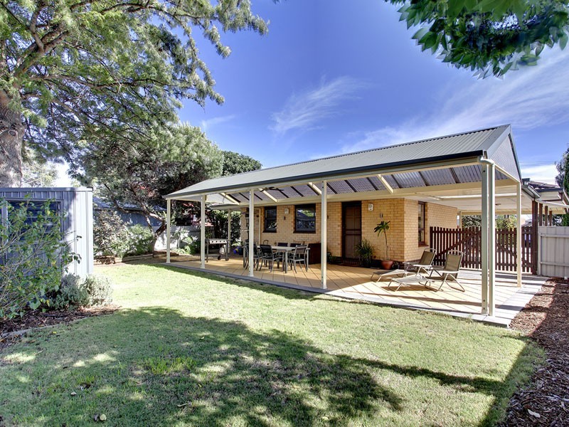 18 Field Street, Reynella SA 5161