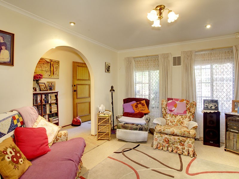 5 Burleigh Street, Cumberland Park SA 5041