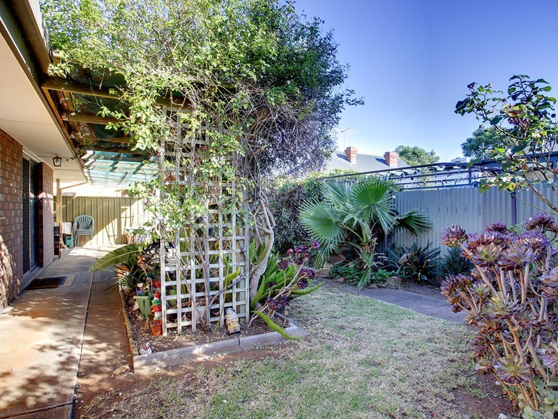 5 Burleigh Street, Cumberland Park SA 5041
