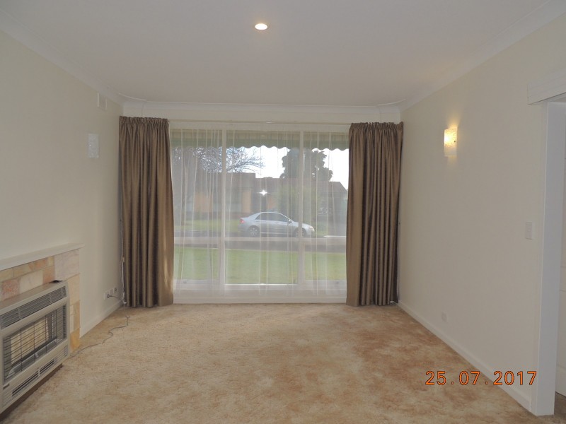 40 Salisbury Avenue, Morphett Vale SA 5162